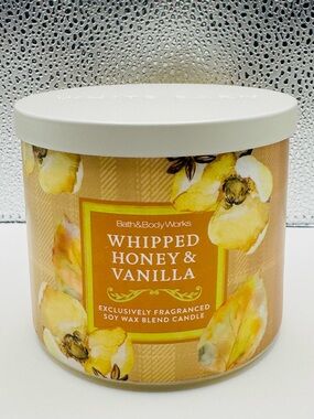 Bath & Body Works Whipped Honey & Vanilla 3 Wick Candle